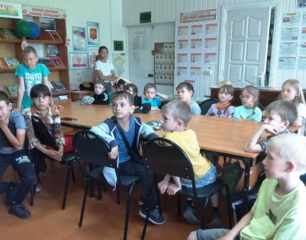 Там чудеса, там леший бродит