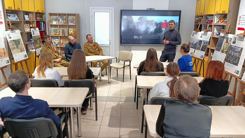 Вечер мужества ко Дню защитников Отечества прошел в Центральной библиотеке