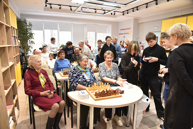 «Жизнь - как поэма»: шахматный турнир памяти Эдуарда Николаева