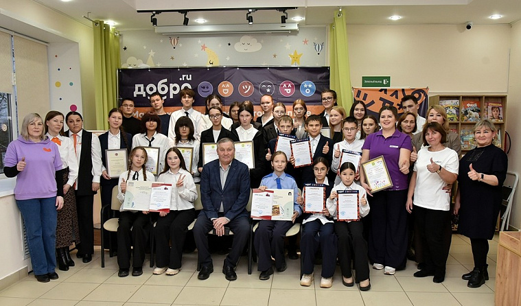 Глава Ибресинского округа провел открытый диалог с молодёжью