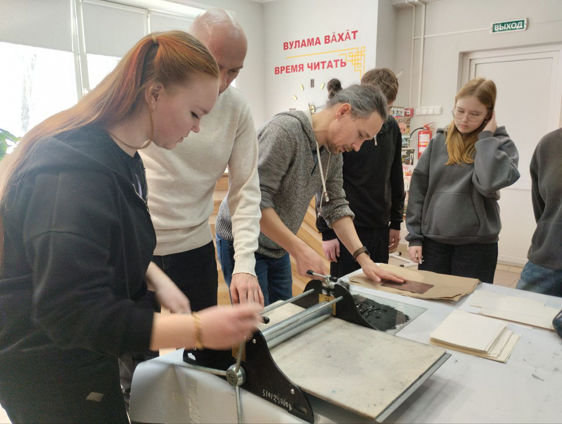 В Центральной модельной библиотеке прошла встреча со специалистами Чувашского художественного музея